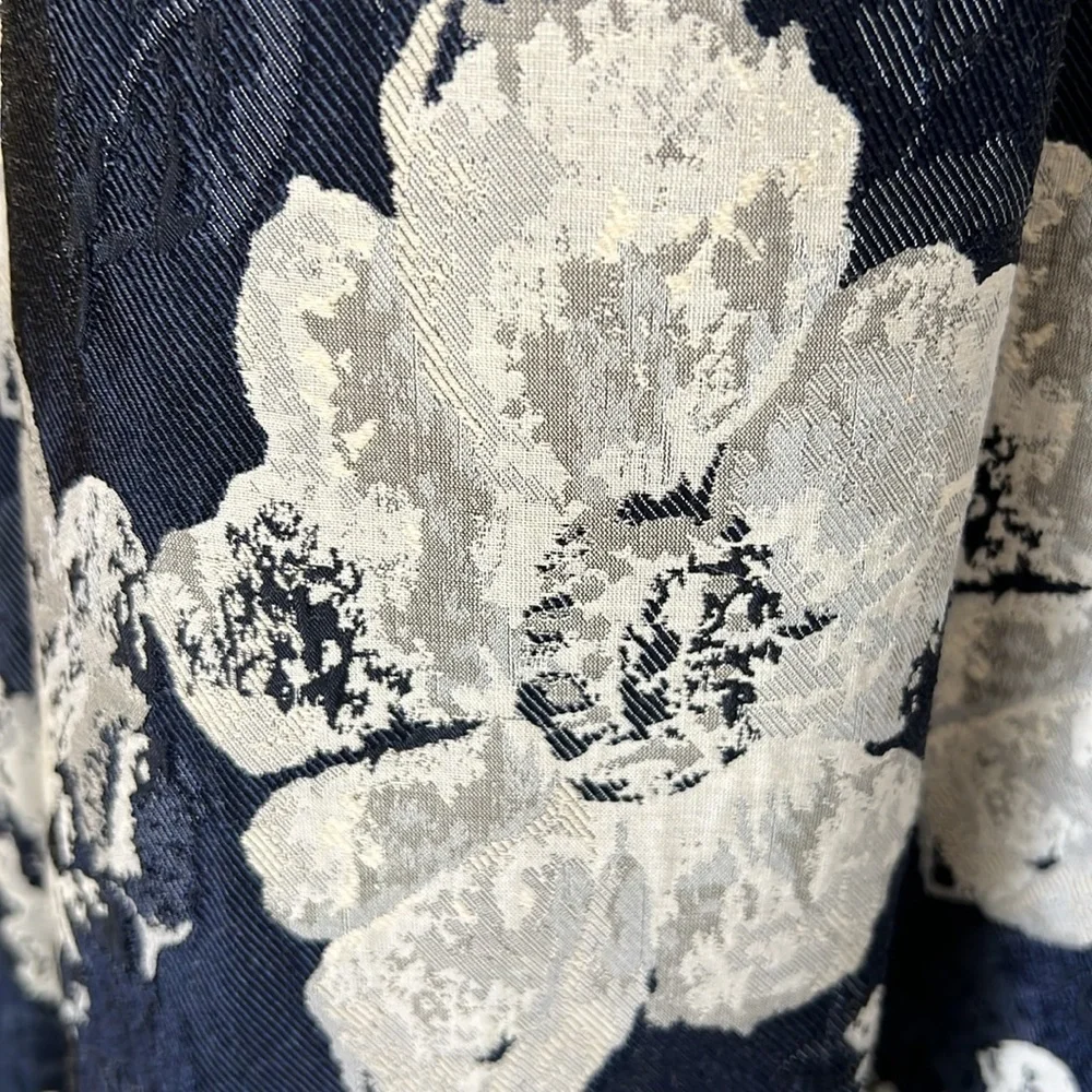 Anthropologie Eva Franco navy and white floral jacquard skirt - Picture 8 of 9